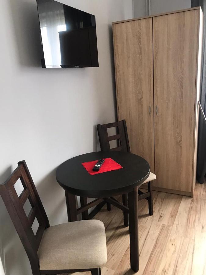 Pokoje Goscinne Ujsoły Esterno foto